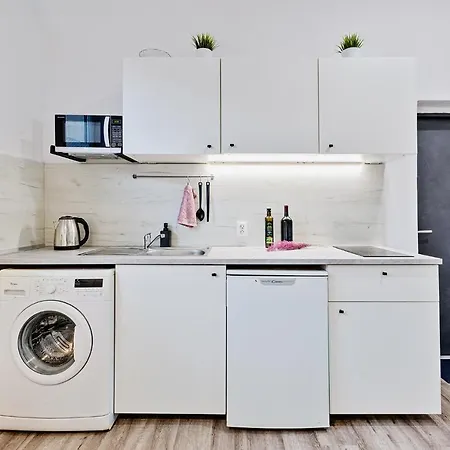 Apartment Delux9 *