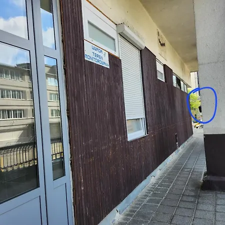 Delux9 Apartment *